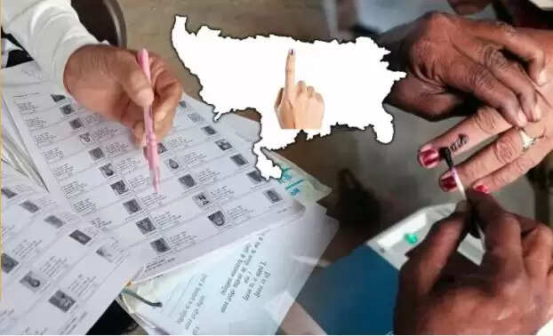 उत्तर प्रदेश में वोटर लिस्ट से हटेंगे 50 लाख फर्जी नाम, चुनाव आयोग ने लिया बड़ा कदम