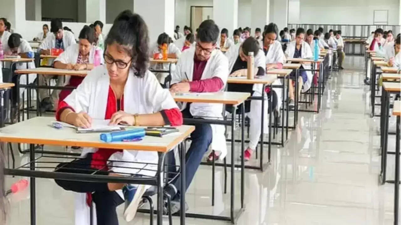 सुप्रीम कोर्ट ने NEET PG 2025 की परीक्षा तिथि तय की, जानें क्या हैं नए बदलाव