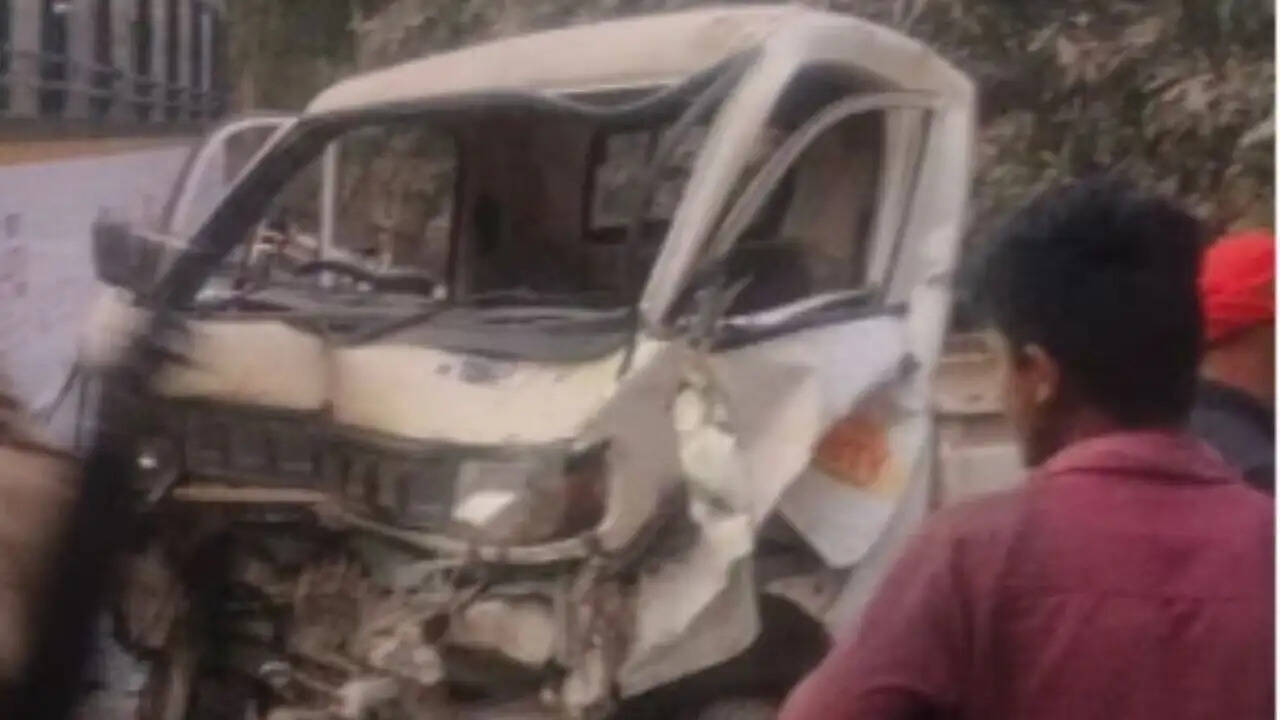 भागलपुर में सड़क दुर्घटना में चार की मौत, 15 घायल