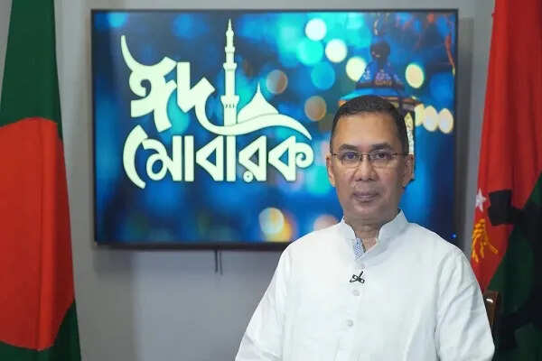 तारिक रहमान की 17 साल बाद बांग्लादेश वापसी: चुनावी माहौल में बीएनपी को मिली नई ऊर्जा