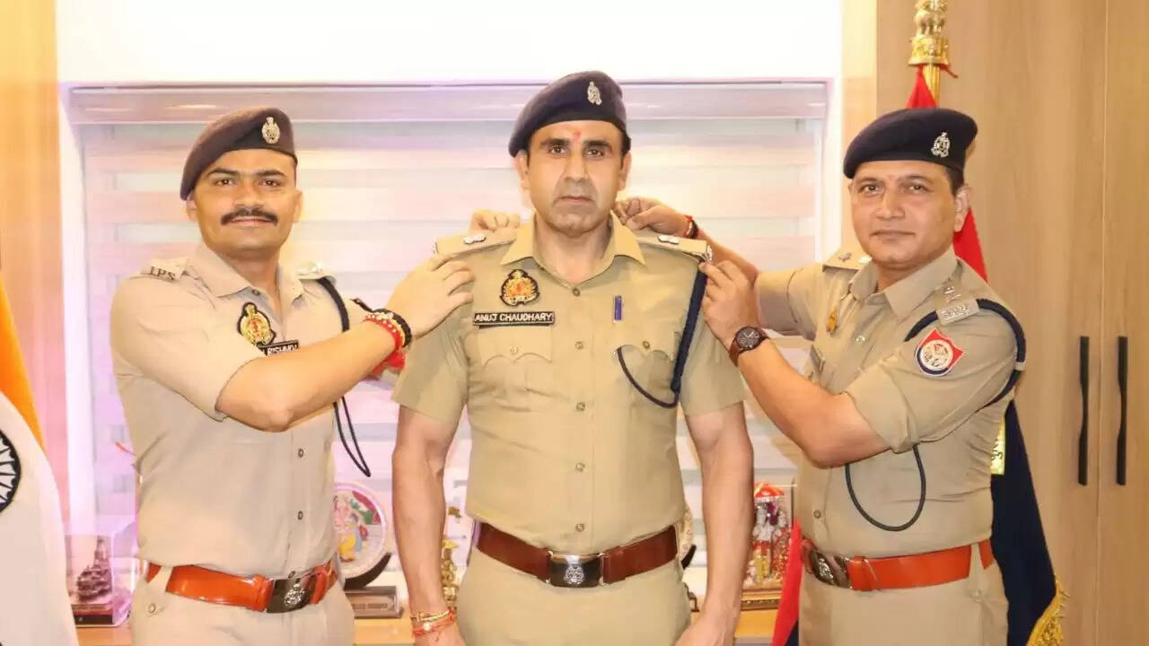 अनुज चौधरी को मिली ASP की पदोन्नति, बेबाक बयानों से बने चर्चा का विषय