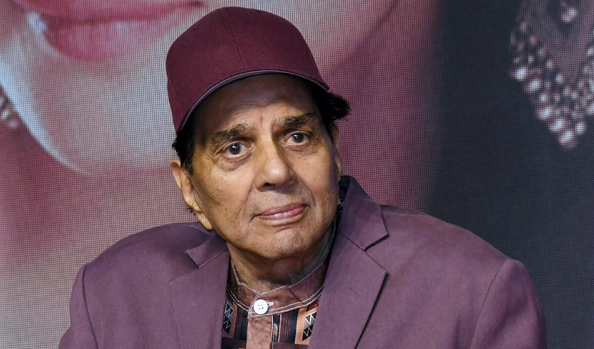 धर्मेंद्र की स्वास्थ्य स्थिति: अस्पताल में भर्ती, लेकिन चिंता की कोई बात नहीं