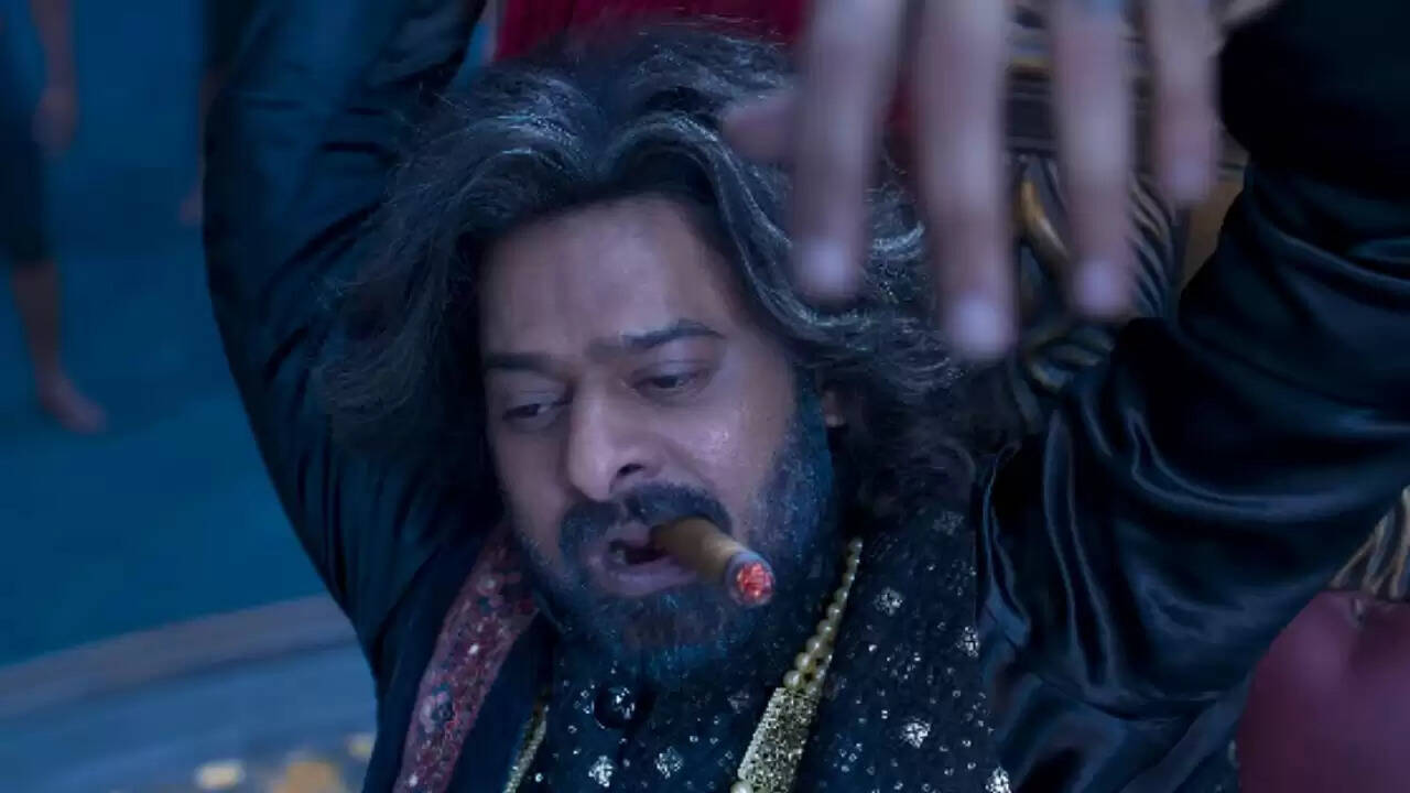 प्रभास की नई फिल्म 'द राजा साब' रिलीज, दर्शकों की मिली-जुली प्रतिक्रियाएं