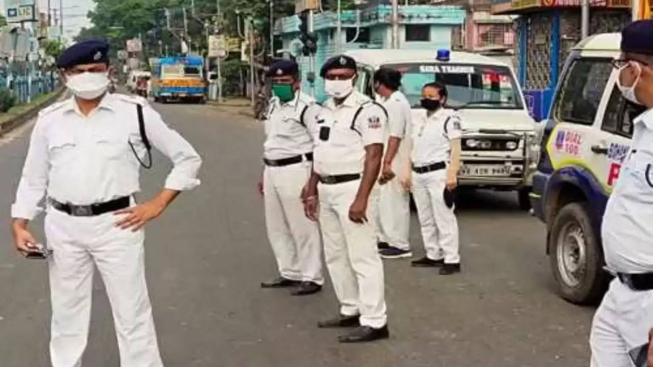 कोलकाता में दुष्कर्म के आरोप में छात्र की गिरफ्तारी, पिता ने लगाए गंभीर आरोप