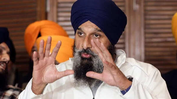 बिक्रम सिंह मजीठिया के साले की गिरफ्तारी का वारंट जारी