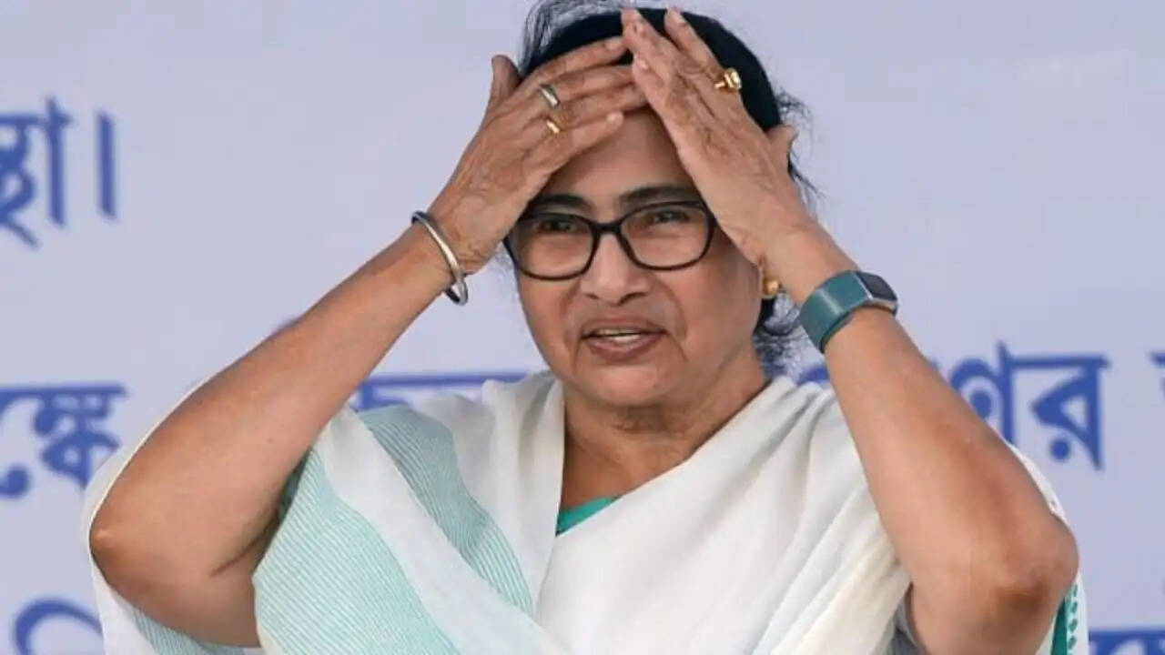 ममता बनर्जी ने चुनाव परिणामों के बावजूद इस्तीफा देने से किया इनकार
