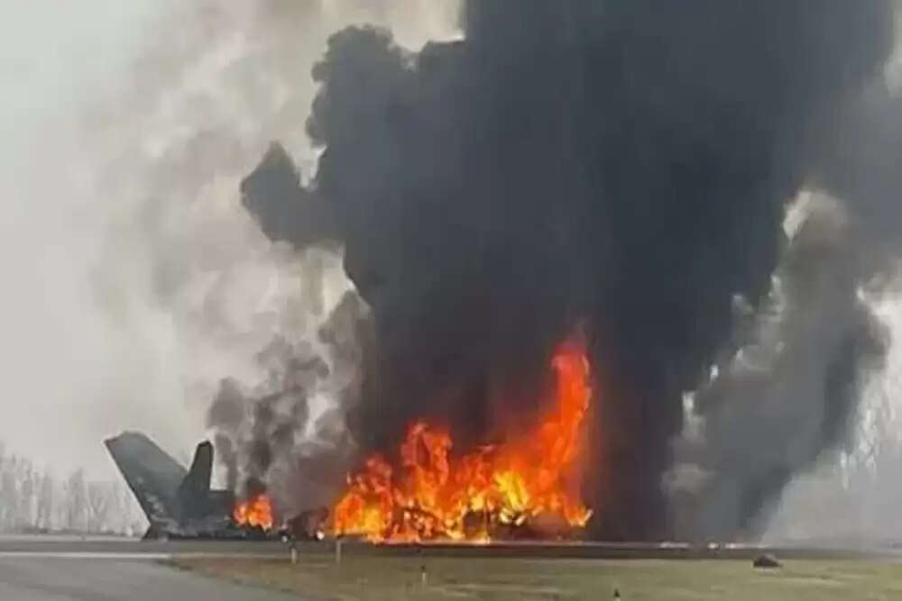 नॉर्थ कैरोलिना में जेट विमान दुर्घटना में सात लोगों की मौत