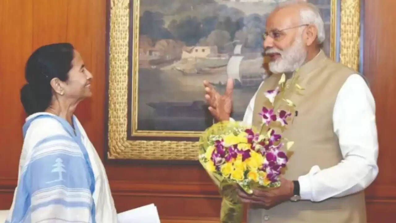 ममता बनर्जी का 71वां जन्मदिन: पीएम मोदी ने दी शुभकामनाएं, राजनीति में सौहार्द का संदेश