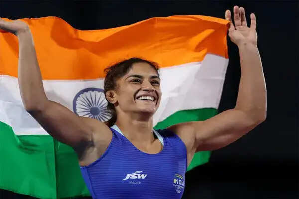 सुप्रीम कोर्ट ने विनेश फोगाट को एशियन गेम्स ट्रायल्स में भाग लेने की अनुमति दी