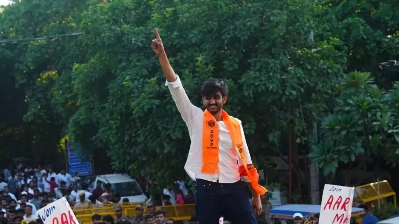 दिल्ली विश्वविद्यालय छात्र संघ चुनाव में ABVP की जीत