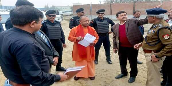 मुख्यमंत्री ने प्रधानमंत्री मोदी के प्रस्तावित जनसभा स्थल का किया निरीक्षण