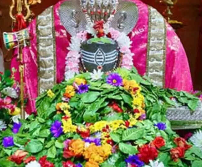 सावन का पहला सोमवार 2025: पूजा विधि और महत्व