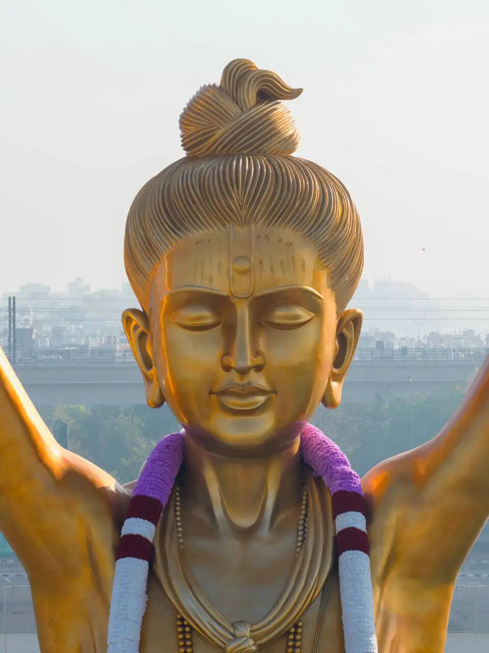 दिल्ली के अक्षरधाम मंदिर में नीलकंठ वर्णी की भव्य 108 फीट ऊंची प्रतिमा का प्रतिष्ठा महोत्सव