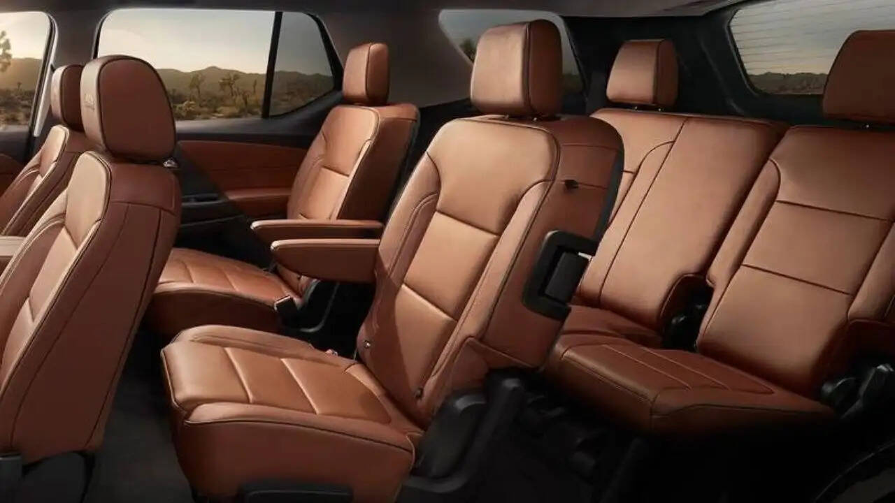 भारत में नई 7-सीटर SUV की बाढ़: महिंद्रा, किआ और रेनो के नए मॉडल