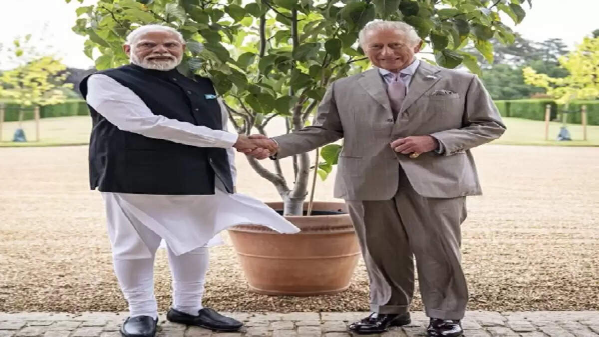 किंग चार्ल्स तृतीय ने पीएम मोदी का सैंड्रिंघम हाउस में किया स्वागत