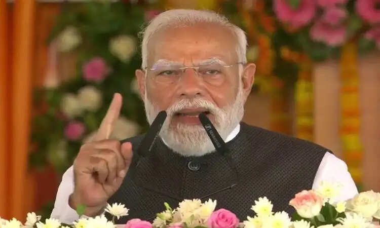 प्रधानमंत्री मोदी ने गंगा एक्सप्रेसवे का उद्घाटन किया, यूपी के विकास की नई दिशा