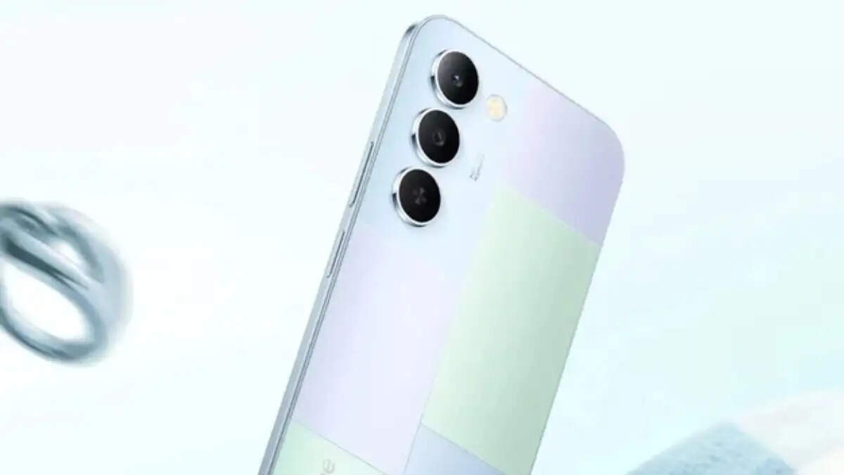 Realme P4 Lite 5G: शानदार 5G स्मार्टफोन अब सिर्फ ₹14,999 में
