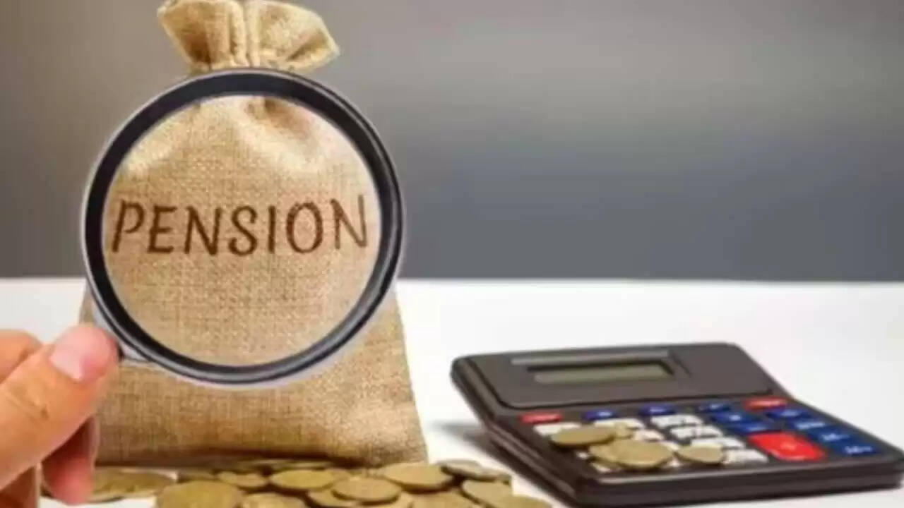 सरकारी कर्मचारियों के लिए पेंशन नियमों में महत्वपूर्ण बदलाव