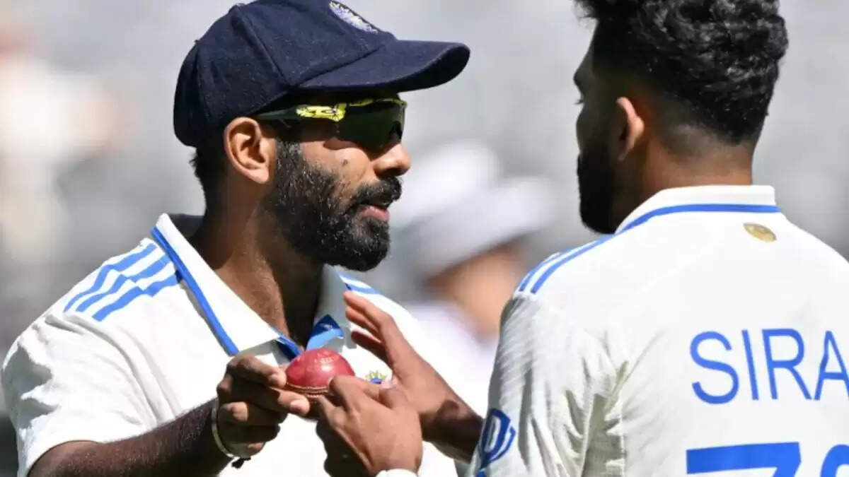 पिछले 5 वर्षों में टीम इंडिया के शीर्ष टेस्ट गेंदबाज: मोहम्मद सिराज बनाम जसप्रीत बुमराह