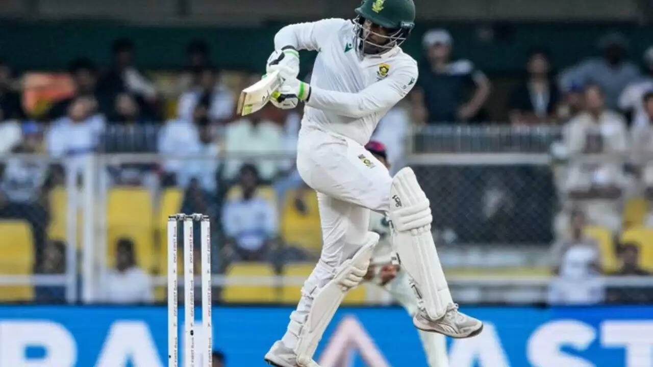 सेनुरन मुथुसामी का पहला टेस्ट शतक, भारतीय गेंदबाजों के लिए चुनौती