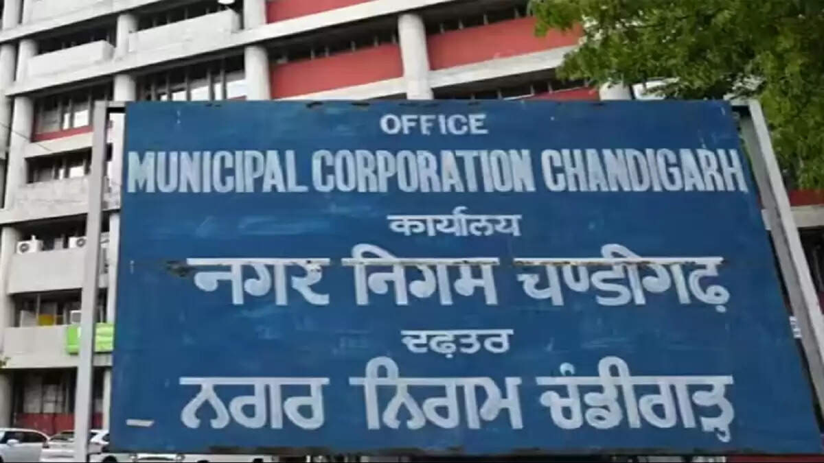 चंडीगढ़ मेयर चुनाव में नया बदलाव: पार्षद अब हाथ उठाकर देंगे वोट