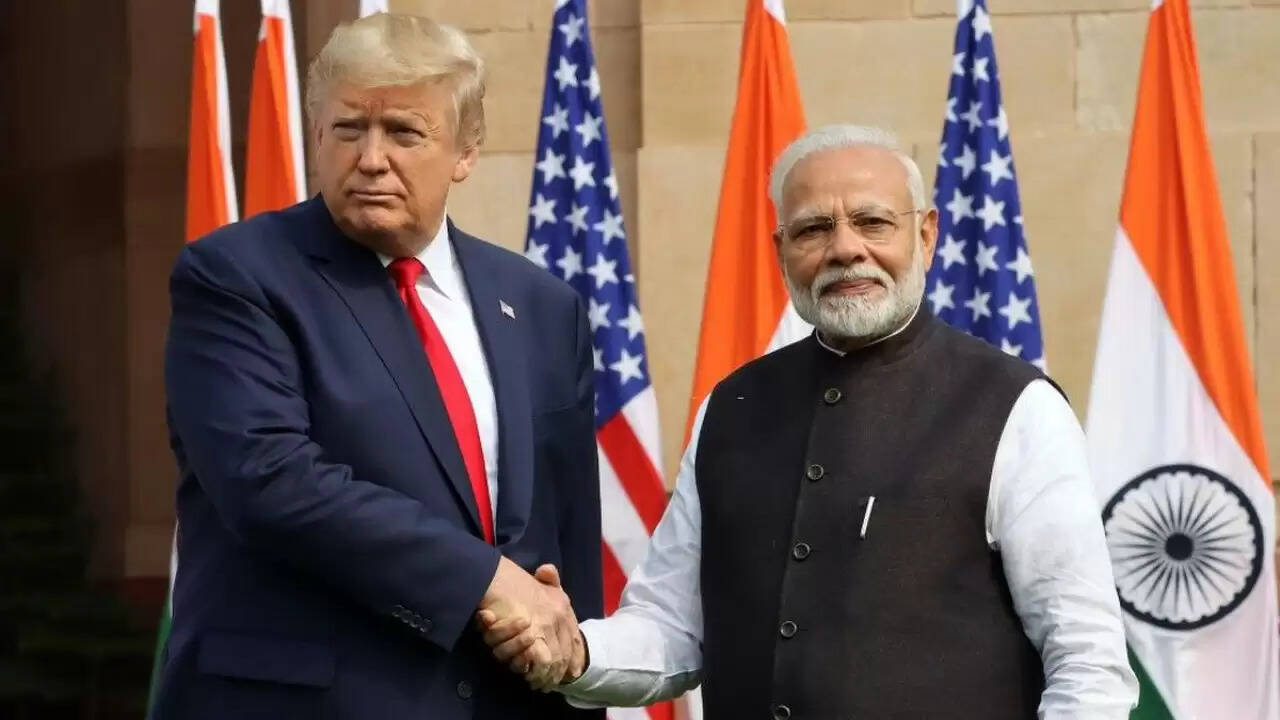 डोनाल्ड ट्रंप ने पीएम मोदी के प्रति अपनी भावनाएं साझा कीं