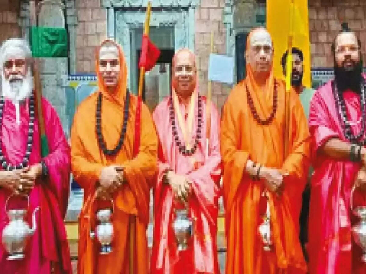 कर्नाटक में जाति जनगणना पर राजनीतिक विवाद बढ़ा