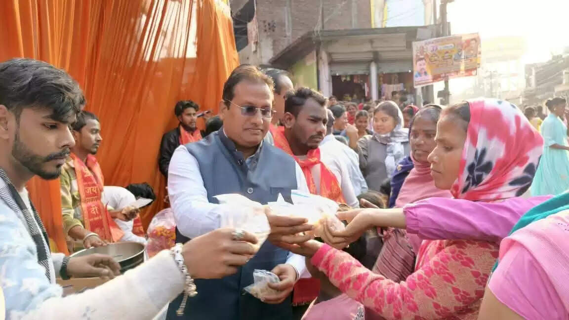 मां बनैलिया के स्थापना दिवस पर भव्य शोभायात्रा का आयोजन