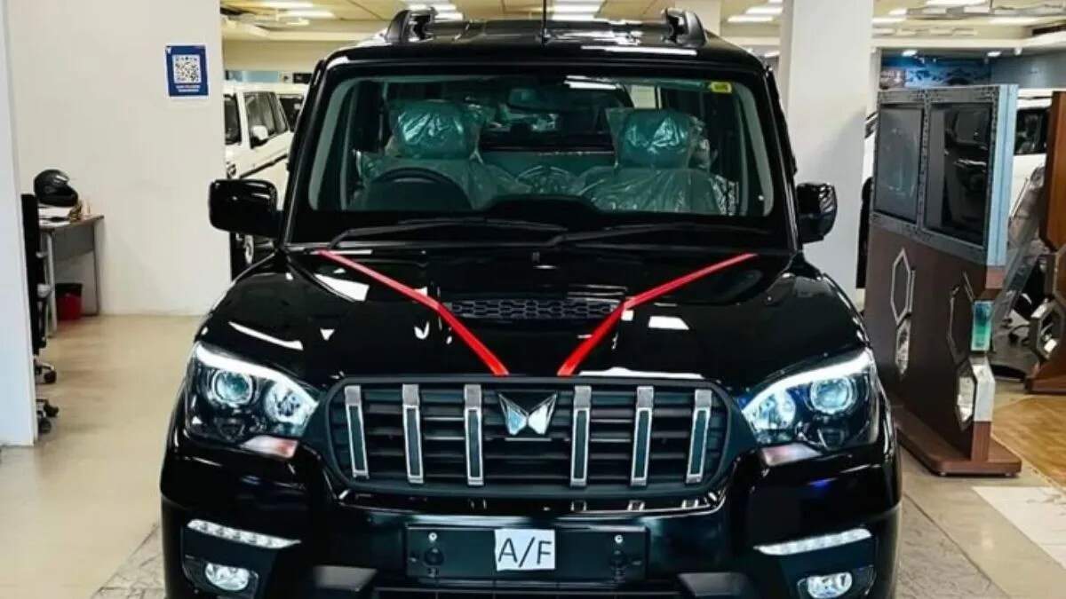 महिंद्रा बोलेरो और बोलेरो नियो 2025 फेसलिफ्ट: कीमतें और विशेषताएँ
