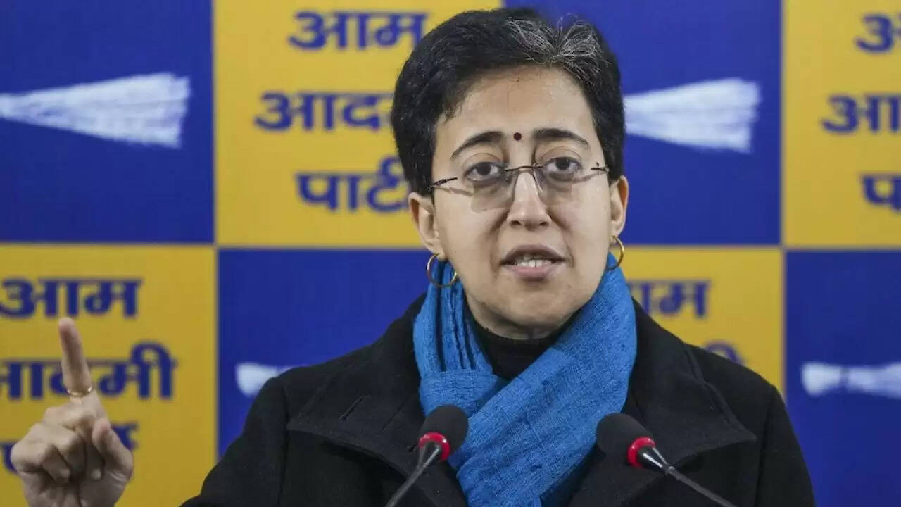 AAP ने मोदी की रैली में सरकारी कर्मचारियों की भागीदारी का किया खुलासा