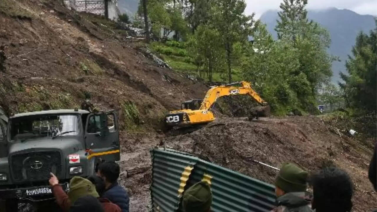 सिक्किम में भूस्खलन: भारतीय सेना का साहसिक बचाव अभियान