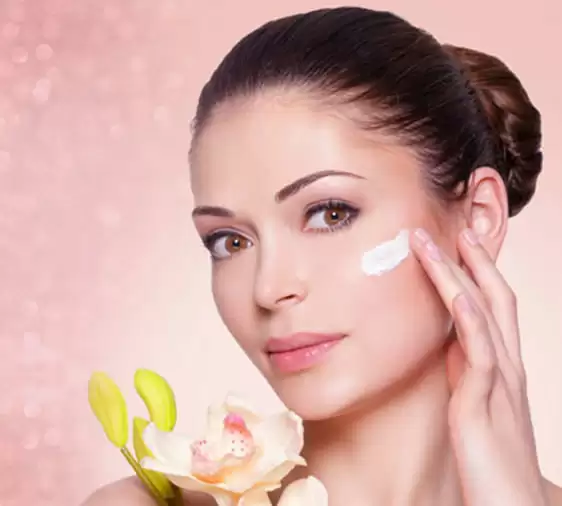 घर पर प्राकृतिक ब्लीच बनाने के आसान तरीके