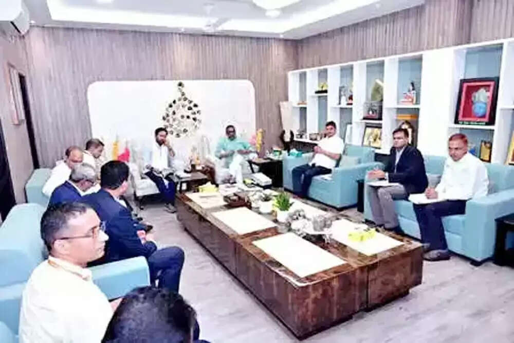 झारखंड में खनन मुद्दों पर उच्चस्तरीय बैठक का आयोजन
