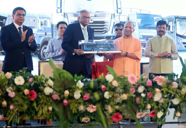 उत्तर प्रदेश में टाटा समूह का विस्तार: 20 लाख वाहनों का उत्पादन लक्ष्य