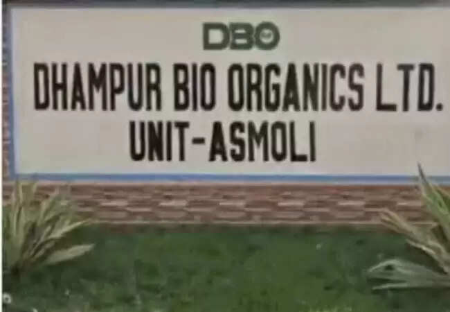 यूपी में चार शुगर मिल्स पर आयकर विभाग की छापेमारी