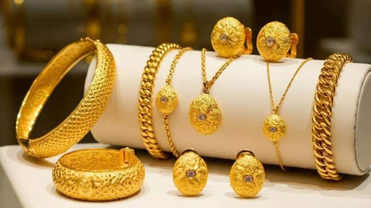 सोने और चांदी की कीमतों में गिरावट: जानें ताजा रेट्स