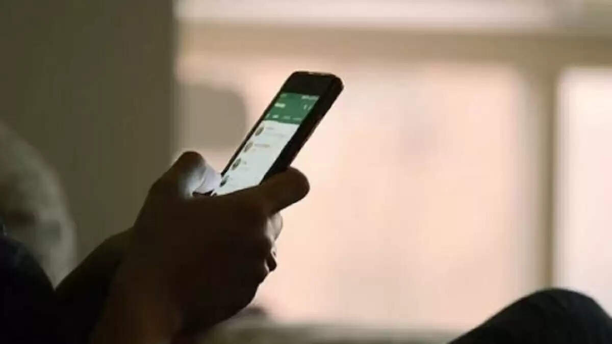 रायपुर स्कूल के प्रिंसिपल पर महिला टॉयलेट में अश्लील वीडियो रिकॉर्डिंग का आरोप
