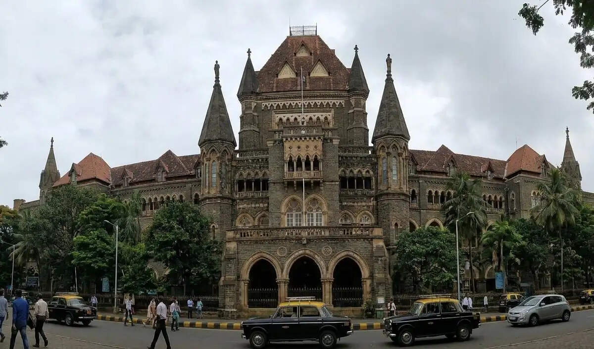 बंबई उच्च न्यायालय का बड़ा फैसला: टेलीकॉम कंपनियों को मिली राहत