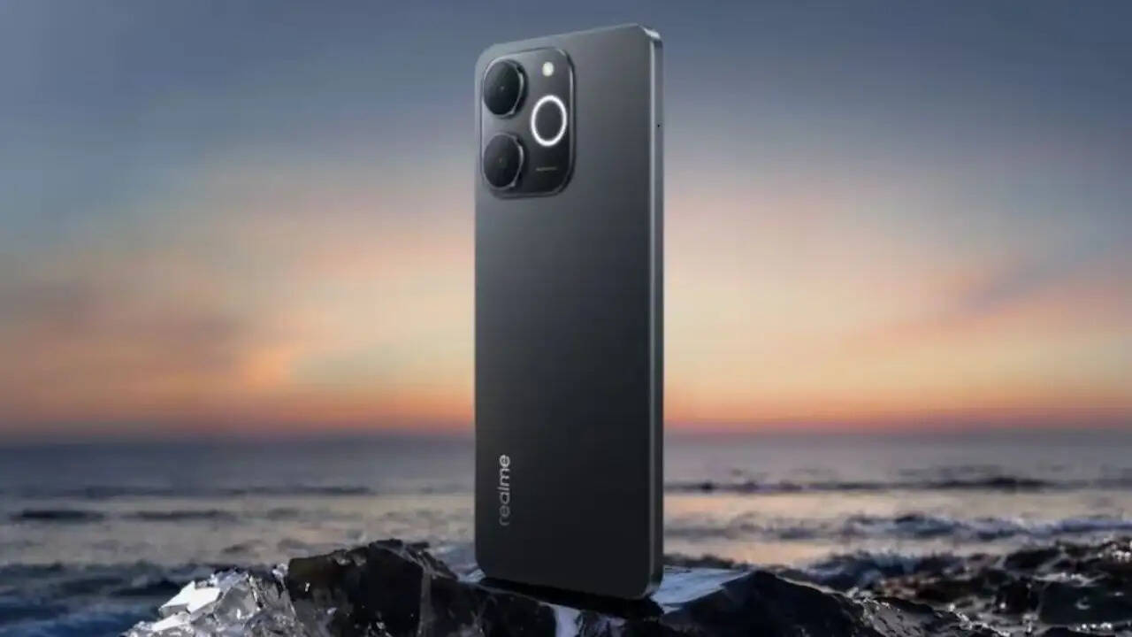 रिलयमी ने भारत में लॉन्च किया नया Realme P4 Lite स्मार्टफोन