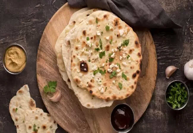 घर पर बिना तंदूर नान बनाने की आसान विधि