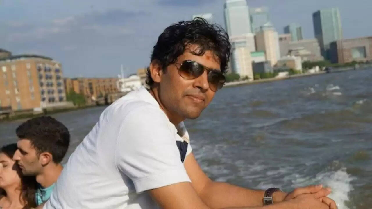 अहमदाबाद विमान हादसे में भारतीय अर्जुन पटोलिया की दुखद कहानी: पत्नी की अंतिम इच्छा पूरी करने आए थे