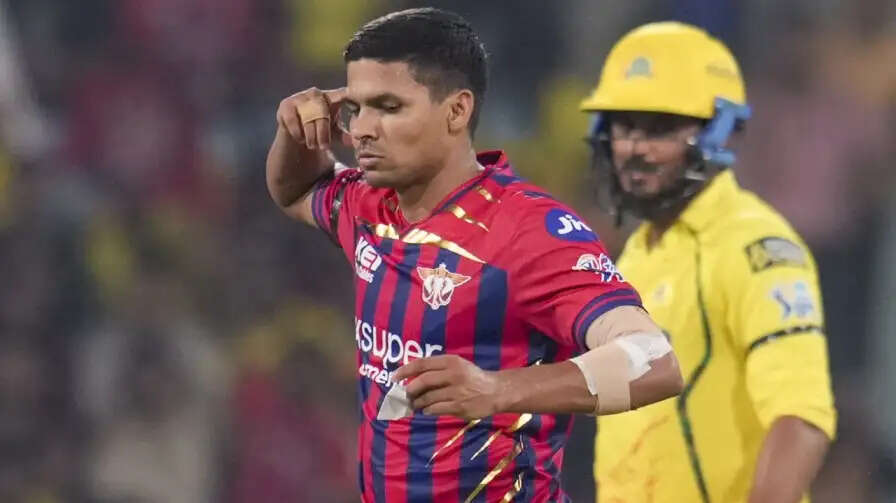 IPL 2026: आकाश सिंह की शानदार गेंदबाजी से लखनऊ ने CSK को किया पराजित