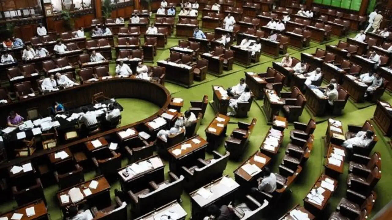 केंद्र सरकार का जन विश्वास विधेयक: अवैध कब्जों पर सख्त कार्रवाई