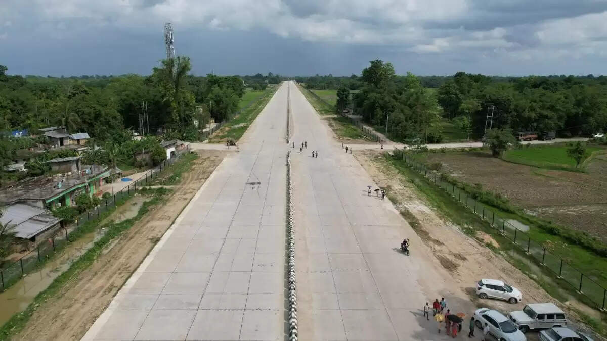 असम में बन रहा है नॉर्थ ईस्ट का पहला हाईवे, जहां उतरेंगे फाइटर जेट्स