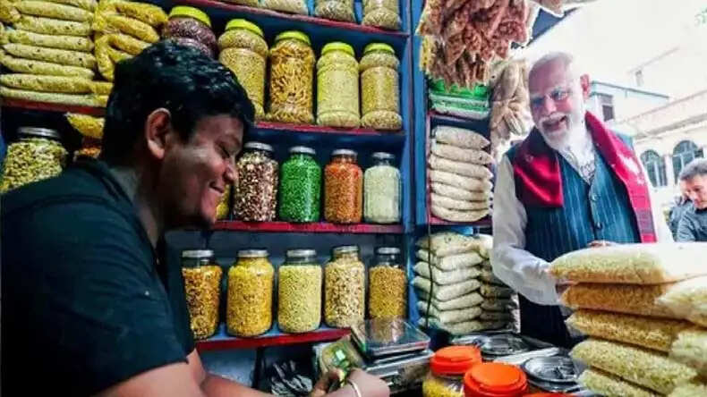 झालमुड़ी बेचने वाले विक्रम को मिली जान से मारने की धमकी