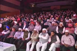 गुरु तेग बहादुर की बलिदानी गाथा का मंचन: 'हिंद की चादर' में आधुनिकता का संगम