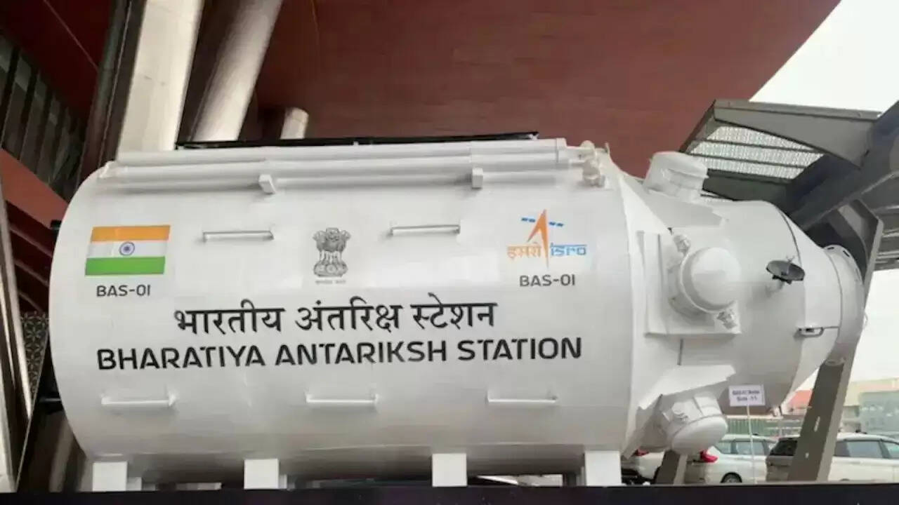 भारत का पहला स्वदेशी अंतरिक्ष स्टेशन: ISRO ने BAS-01 का किया अनावरण