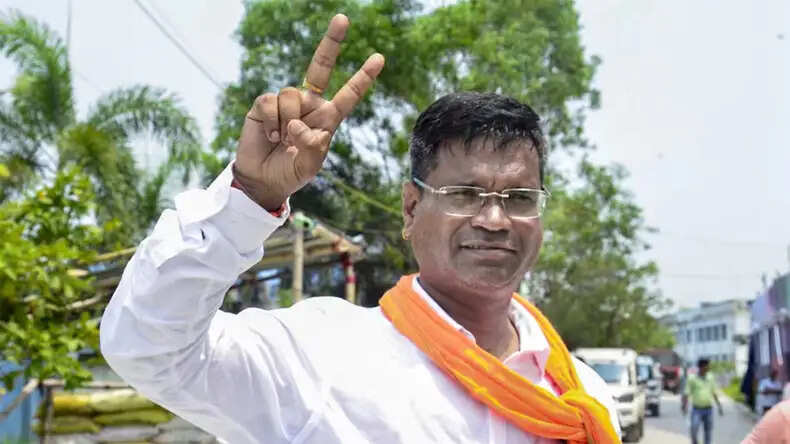 भाजपा ने फालता में पहली बार जीती चुनावी लड़ाई