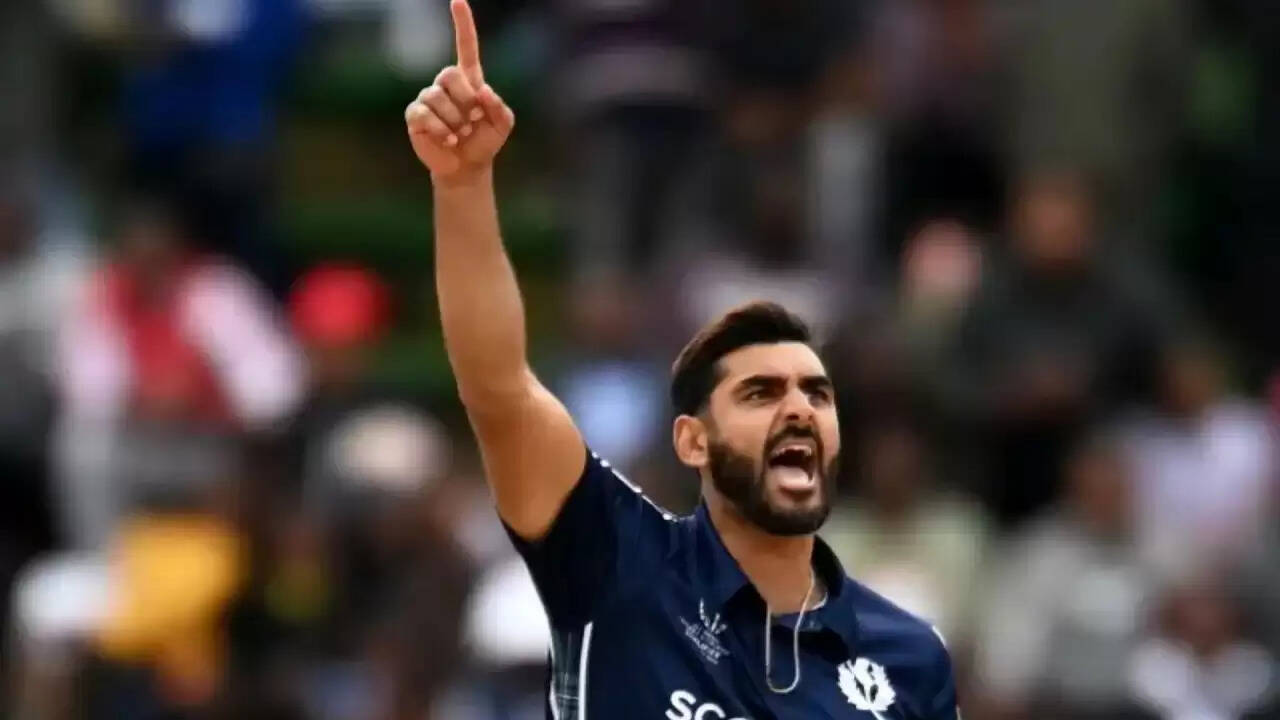 स्कॉटलैंड ने T20 वर्ल्ड कप के लिए टीम का ऐलान किया, सफयान शरीफ की वीजा स्थिति अनिश्चित