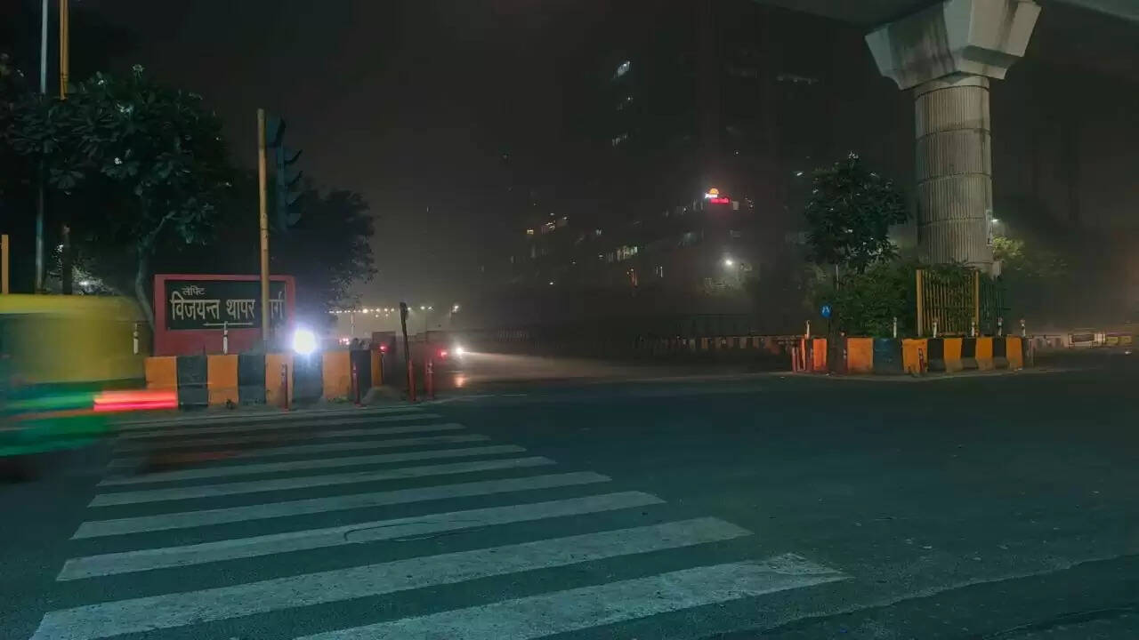 दिसंबर में सर्दी का कहर: बारिश और बर्फबारी से प्रभावित जनजीवन